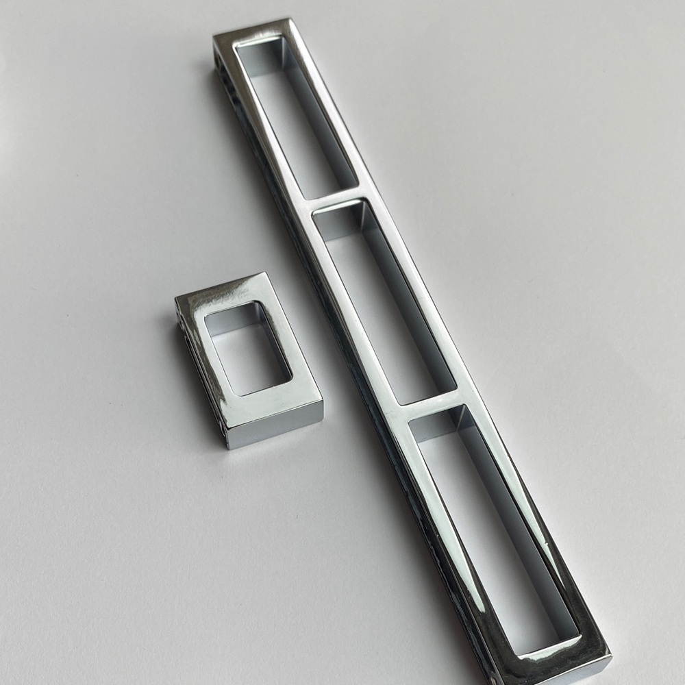 Top knobs unused modernist Sleek Silver Drawer Handle Set